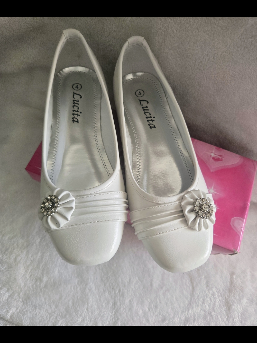 White Embellished Ballet Flats Size 4 Youth